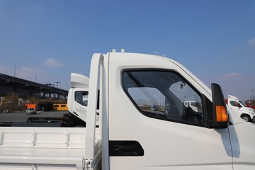 �ɵ�U9 Һɲ 3.705�׵��Ŵ��綯����΢�� �д��º�56.67kWhͼƬ