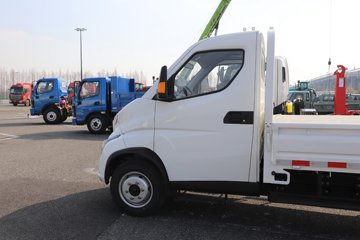 �ɵ�U9 Һɲ 3.705�׵��Ŵ��綯����΢�� �д��º�56.67kWhͼƬ