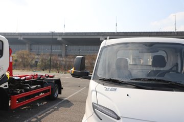 �ɵ�U9 Һɲ 3.705�׵��Ŵ��綯����΢�� �д��º�56.67kWhͼƬ