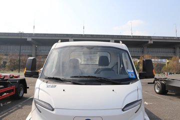 �ɵ�U9 Һɲ 3.705�׵��Ŵ��綯����΢�� �д��º�56.67kWhͼƬ