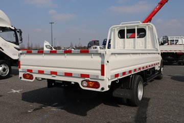 �ɵ�U9 Һɲ 3.705�׵��Ŵ��綯����΢�� �д��º�56.67kWhͼƬ