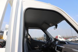 飞碟U9&nbsp;电动载货车驾驶室图片