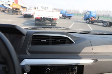 �ɵ�U9 Һɲ 3.705�׵��Ŵ��綯����΢�� �д��º�56.67kWhͼƬ