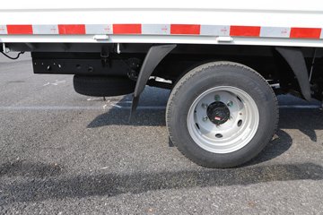 �ɵ�U9 Һɲ 3.705�׵��Ŵ��綯����΢�� �д��º�56.67kWhͼƬ