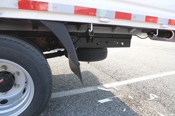 �ɵ�U9 Һɲ 3.705�׵��Ŵ��綯����΢�� �д��º�56.67kWhͼƬ