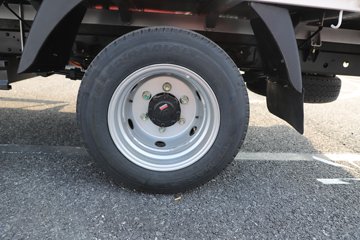 �ɵ�U9 Һɲ 3.705�׵��Ŵ��綯����΢�� �д��º�56.67kWhͼƬ