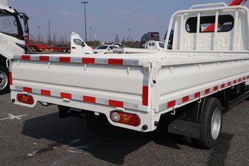 �ɵ�U9 Һɲ 3.705�׵��Ŵ��綯����΢�� �д��º�56.67kWhͼƬ