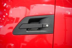 东风天锦KR PLUS 4.8L柴油 260马力 4X2 法士特8档 9.8米厢式载货车