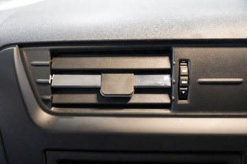 �������KR PLUS 4.8L���� 260���� 4X2 ��ʿ��8�� 9.8����ʽ�ػ���ͼƬ