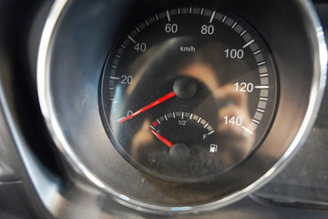 �������KR PLUS 4.8L���� 260���� 4X2 ��ʿ��8�� 9.8����ʽ�ػ���ͼƬ