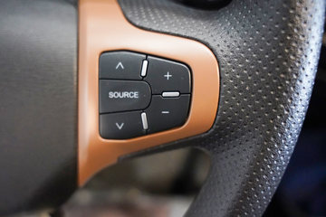 �������KR PLUS 4.8L���� 260���� 4X2 ��ʿ��8�� 9.8����ʽ�ػ���ͼƬ