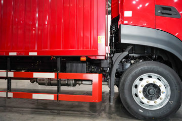 �������KR PLUS 4.8L���� 260���� 4X2 ��ʿ��8�� 9.8����ʽ�ػ���ͼƬ