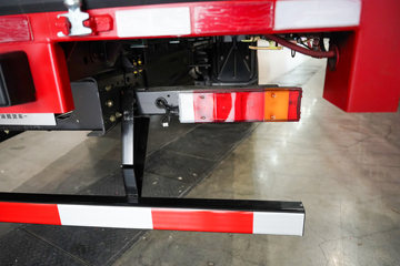 �������KR PLUS 4.8L���� 260���� 4X2 ��ʿ��8�� 9.8����ʽ�ػ���ͼƬ