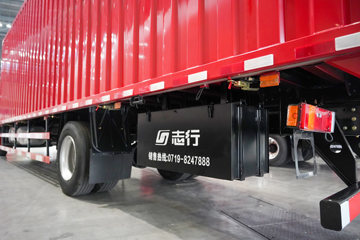 �������KR PLUS 4.8L���� 260���� 4X2 ��ʿ��8�� 9.8����ʽ�ػ���ͼƬ