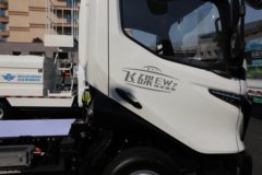 飞碟EW7 气刹 4.18米单排纯电动栏板轻卡 宁德时代120.27kWh 飞碟EW7 气刹 4.18米单排纯电动栏板轻卡 宁德时代120.27kWh