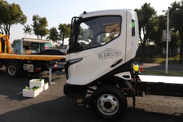 �ɵ�EW7 ��ɲ 4.18�׵��Ŵ��綯�����Ῠ ����ʱ��120.27kWhͼƬ