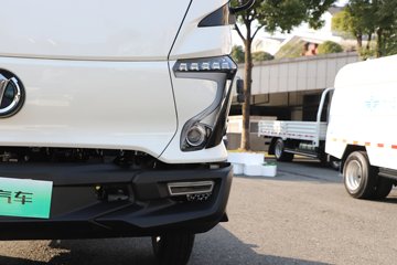 �ɵ�EW7 ��ɲ 4.18�׵��Ŵ��綯�����Ῠ ����ʱ��120.27kWhͼƬ