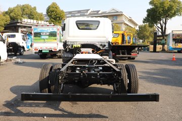 �ɵ�EW7 ��ɲ 4.18�׵��Ŵ��綯�����Ῠ ����ʱ��120.27kWhͼƬ