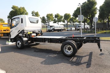 �ɵ�EW7 ��ɲ 4.18�׵��Ŵ��綯�����Ῠ ����ʱ��120.27kWhͼƬ