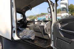 飞碟EW7 气刹 4.18米单排纯电动栏板轻卡 宁德时代120.27kWh 飞碟EW7 气刹 4.18米单排纯电动栏板轻卡 宁德时代120.27kWh