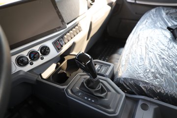 �ɵ�EW7 ��ɲ 4.18�׵��Ŵ��綯�����Ῠ ����ʱ��120.27kWhͼƬ