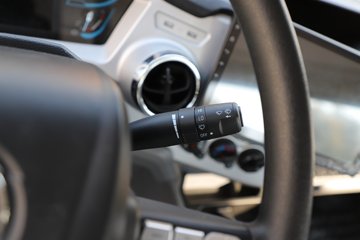 �ɵ�EW7 ��ɲ 4.18�׵��Ŵ��綯�����Ῠ ����ʱ��120.27kWhͼƬ