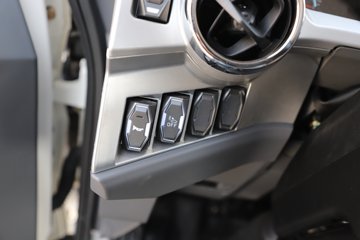 �ɵ�EW7 ��ɲ 4.18�׵��Ŵ��綯�����Ῠ ����ʱ��120.27kWhͼƬ