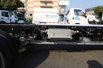 �ɵ�EW7 ��ɲ 4.18�׵��Ŵ��綯�����Ῠ ����ʱ��120.27kWhͼƬ