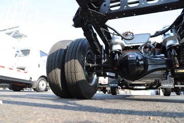 �ɵ�EW7 ��ɲ 4.18�׵��Ŵ��綯�����Ῠ ����ʱ��120.27kWhͼƬ