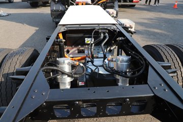 �ɵ�EW7 ��ɲ 4.18�׵��Ŵ��綯�����Ῠ ����ʱ��120.27kWhͼƬ