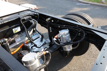 �ɵ�EW7 ��ɲ 4.18�׵��Ŵ��綯�����Ῠ ����ʱ��120.27kWhͼƬ