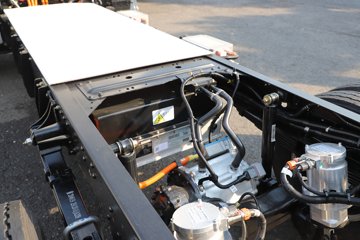 �ɵ�EW7 ��ɲ 4.18�׵��Ŵ��綯�����Ῠ ����ʱ��120.27kWhͼƬ