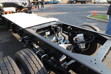 �ɵ�EW7 ��ɲ 4.18�׵��Ŵ��綯�����Ῠ ����ʱ��120.27kWhͼƬ