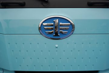 �ൺ���JH6 6X4 ����ʽ���綯ǣ���� ����ʱ��400.61kWhͼƬ