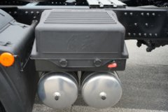 青岛解放JH6 6X4 换电式纯电动牵引车 宁德时代400.61kWh