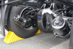 青岛解放JH6 6X4 换电式纯电动牵引车 宁德时代400.61kWh