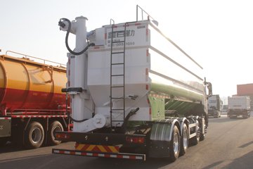 �����½� ����X7 430���� 8X4 ɢװ�������䳵(������)ͼƬ