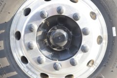 东风新疆 畅行X7 430马力 8X4 散装饲料运输车(百勤牌)