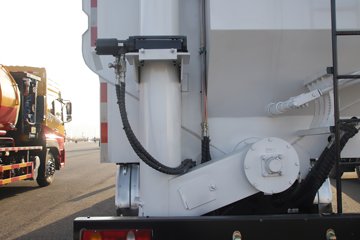 �����½� ����X7 430���� 8X4 ɢװ�������䳵(������)ͼƬ