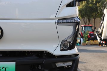 �ɵ�EW7 ��ɲ 4.18�׵��Ŵ��綯��դʽ�Ῠ ����ʱ��140.41kWhͼƬ