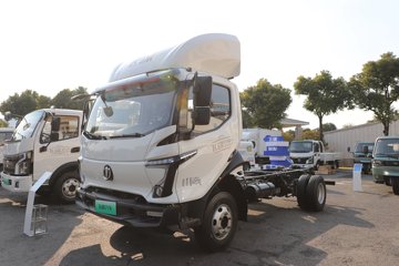 飞碟EW7&nbsp;电动载货车外观图片