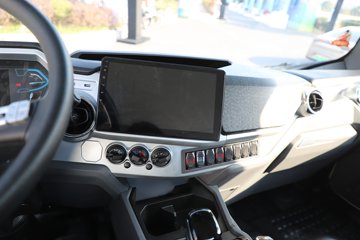 �ɵ�EW7 ��ɲ 4.18�׵��Ŵ��綯��դʽ�Ῠ ����ʱ��140.41kWhͼƬ