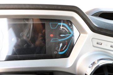 �ɵ�EW7 ��ɲ 4.18�׵��Ŵ��綯��դʽ�Ῠ ����ʱ��140.41kWhͼƬ