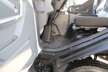 �ɵ�EW7 ��ɲ 4.18�׵��Ŵ��綯��դʽ�Ῠ ����ʱ��140.41kWhͼƬ