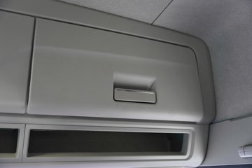 ���ӥ�� 11.1L���� 490���� 6X4 һ�����12�� ǣ����ͼƬ