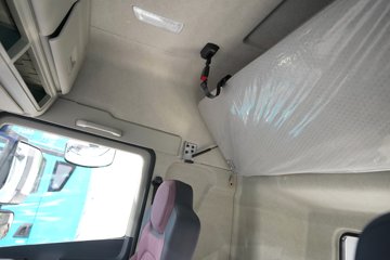 ���ӥ�� 11.1L���� 490���� 6X4 һ�����12�� ǣ����ͼƬ