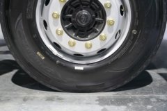 解放鹰驰 11.1L柴油 490马力 6X4 一汽解放12档 牵引车