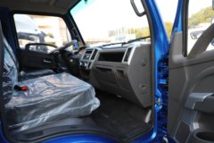 飞碟金牛X5 2.5L柴油 160马力 4X2 法士特8档 3.3米单排自卸车 飞碟金牛X5 2.5L柴油 160马力 4X2 法士特8档 3.3米单排自卸车