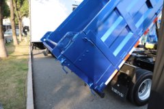 飞碟金牛X5 2.5L柴油 160马力 4X2 法士特8档 3.3米单排自卸车 飞碟金牛X5 2.5L柴油 160马力 4X2 法士特8档 3.3米单排自卸车