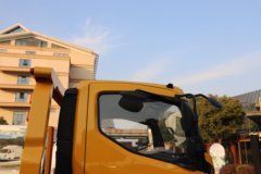 飞碟W7 180马力 4X2 8档 清障车 飞碟W7 180马力 4X2 8档 清障车